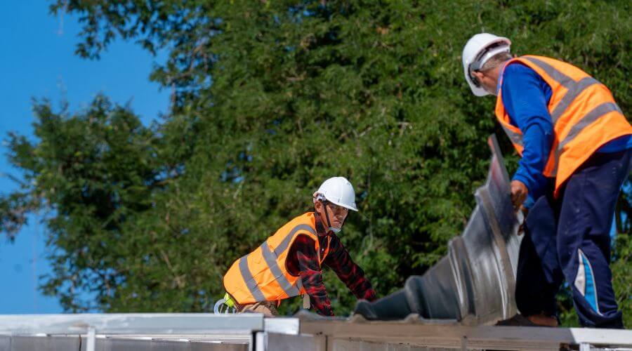 Expert top industrial roofings services in Drayden, MD